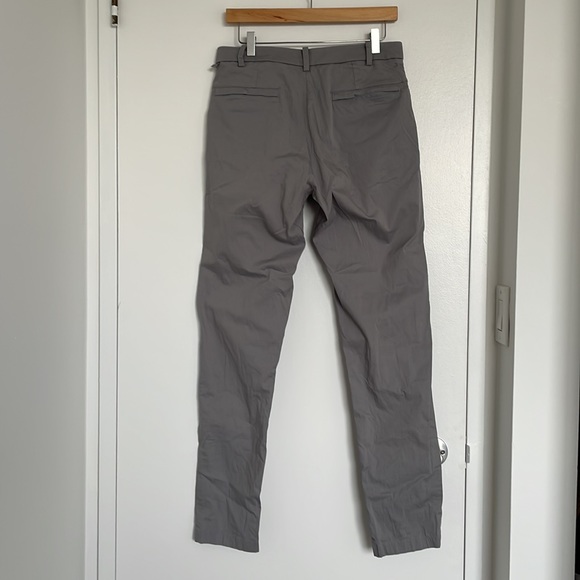 Lululemon pants - Picture 5 of 16